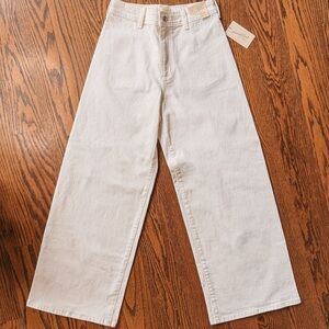 Universal Thread White Wide Leg Jeans NWT